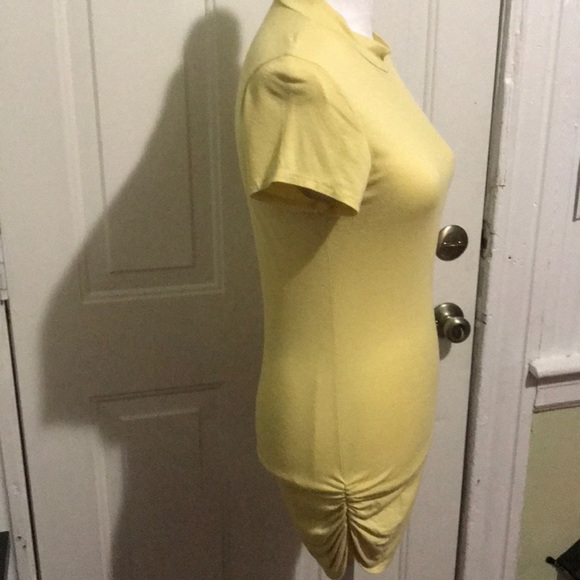 Yellow Dress - Picture 2 of 3